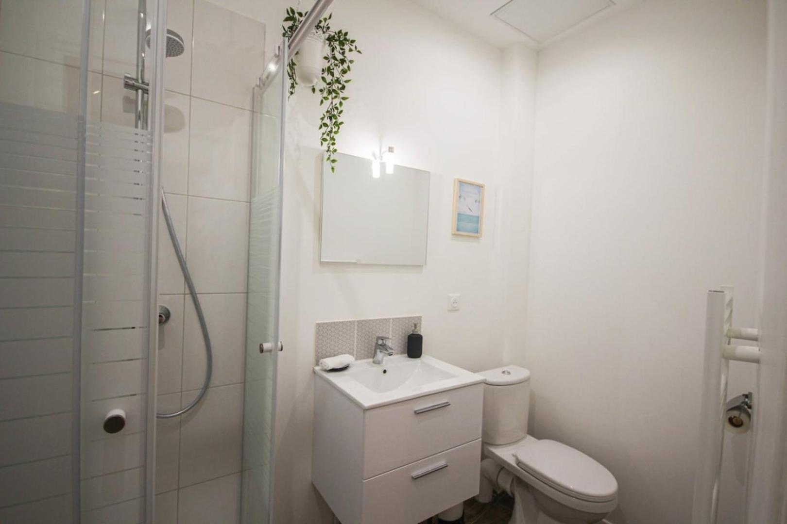 Grand Place - With 2 Bedrooms *